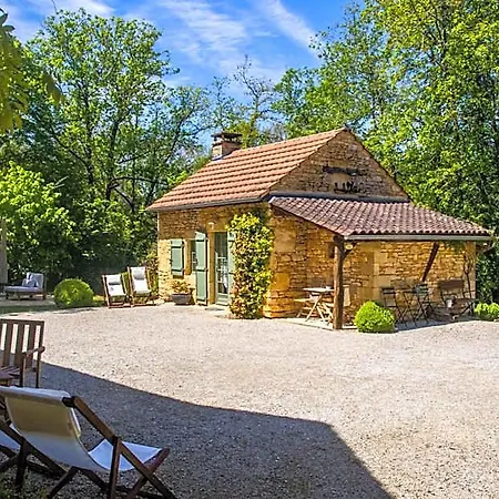 La Closerie De Sarlat Maison D Hotes De Charme ゲストハウス 4*